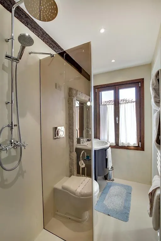 Ca' Badoer West Studio Venice Apartment